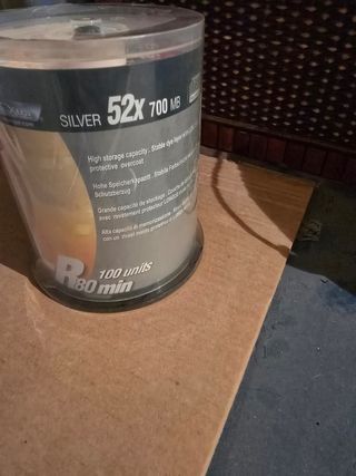 Caixa Nova CD 100 Unitats
