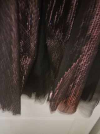 Falda tul negra con brillos rosa talla 44