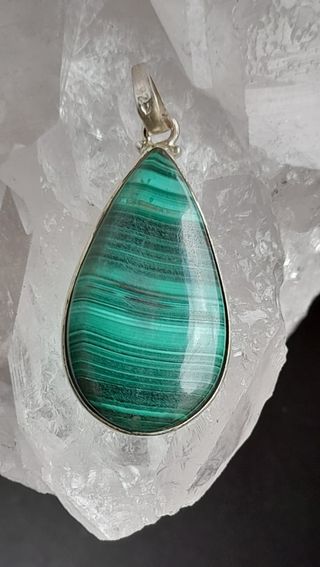 Colgante de Malaquita en Plata de Ley