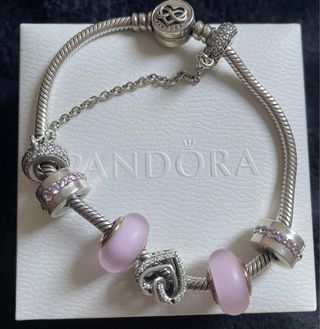 Pulsera Pandora con Charms
