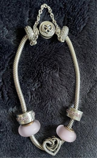 Pulsera Pandora con Charms