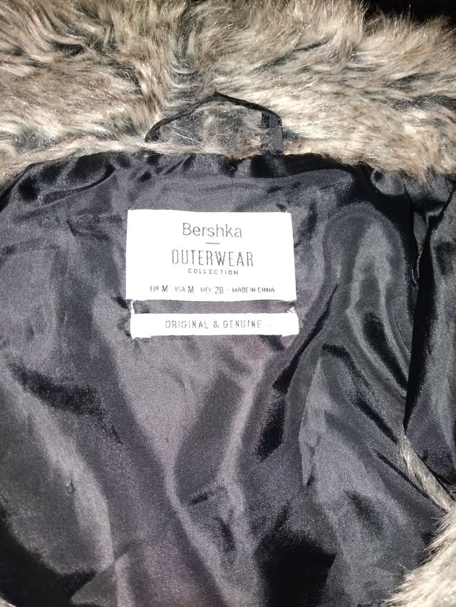 Chaleco pelo sintético Bershka Talla L