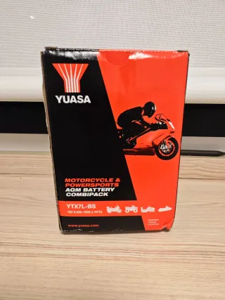 Batería Yuasa YTX7L-BS 12V 100A