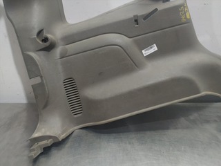MOLDURAS TRASERAS CHRYSLER JEEP CHEROKEE (KJ)