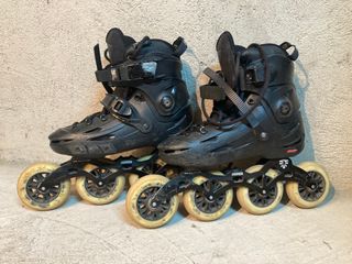 Patines en línea negros 4x100mm