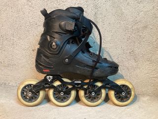 Patines en línea negros 4x100mm