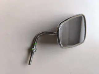 Espejo retrovisor cromado