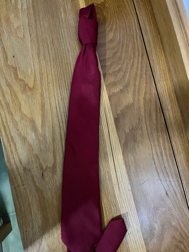 Corbata Massimo Dutti Rayas Morado Blanco