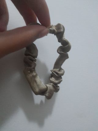 Goma para el pelo como nueva