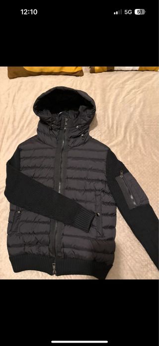 Moncler Chaqueta con Capucha y Cremallera