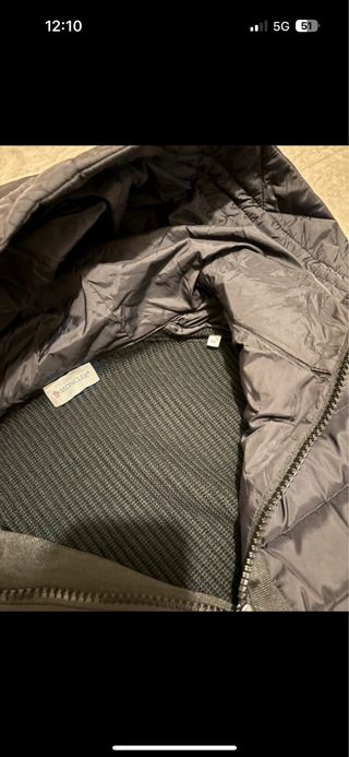 Moncler Chaqueta con Capucha y Cremallera