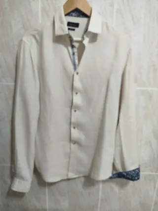 Camisa de lino beige