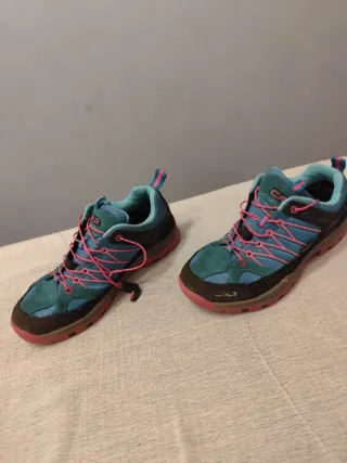 Zapatillas trekking niña CMP azul/rosa T36