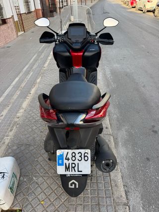 Scooter Zontes E 125