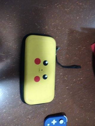 Custodia Pikachu per Nintendo Switch Lite