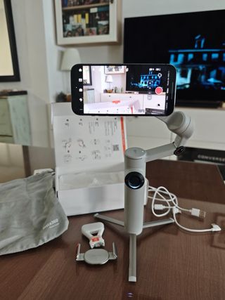 Insta360 Flow Gimbal Estabilizador Móvil