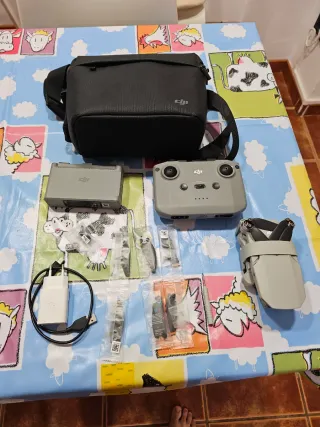 DJI Mini 2 Fly More Combo.