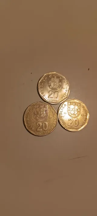 3 Monedas Portugal 20 Escudos