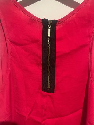 Blusa fluida roja talla S