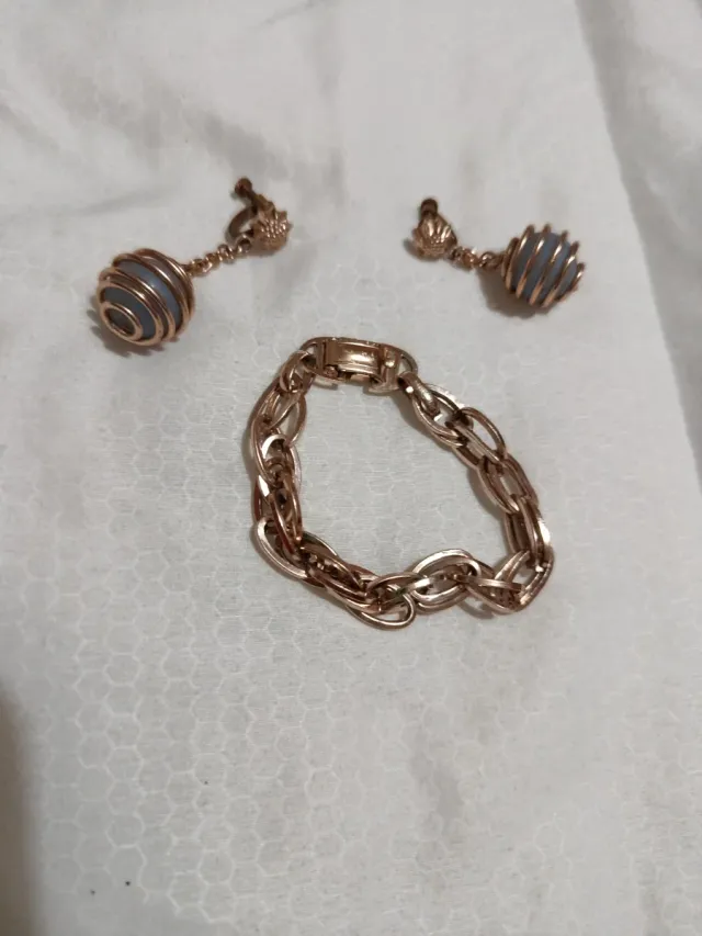 Conjunto Vintage Pulsera y Pendientes