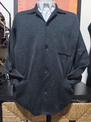 Cárdigan gris de punto