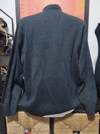 Cárdigan gris de punto