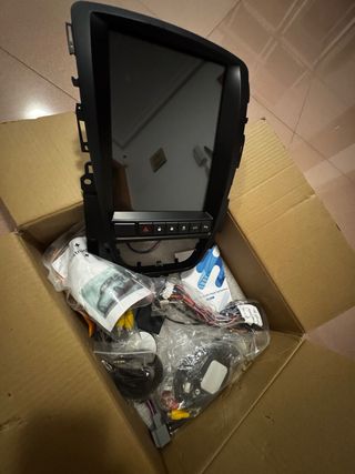 Pantalla de coche multimedia