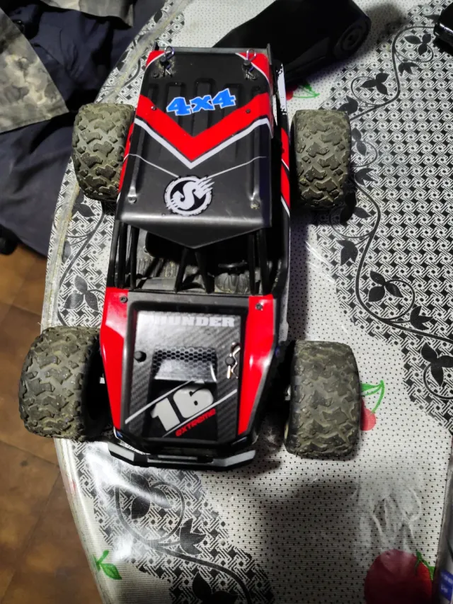 Auto RC 4x4 Thunder Extreme
