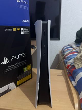 PS5 Digital Edition Sony - Sin estrenar.