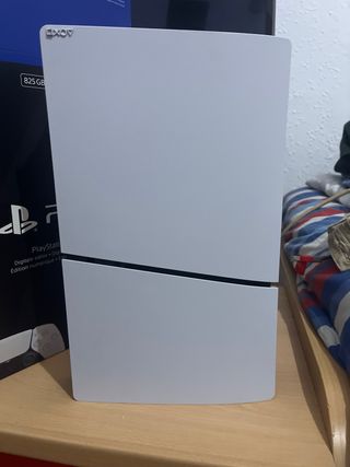 PS5 Digital Edition Sony - Sin estrenar.