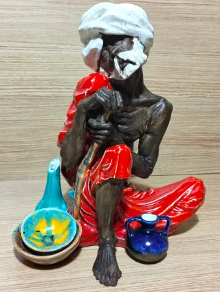 Figura Algora Asceta de la India , craquelado.