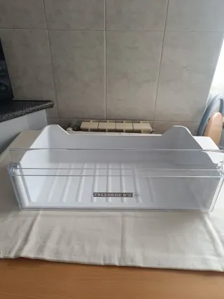 Accesorios Frigorífico Whirlpool W7 8210 W