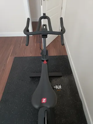 Zycle smartbike, bicicleta inteligente indoor.