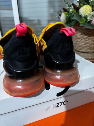 Nike Air Max 270 Negro/Amarillo