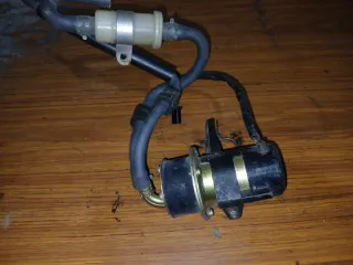 Bomba de gasolina Yamaha YZF R6 2000