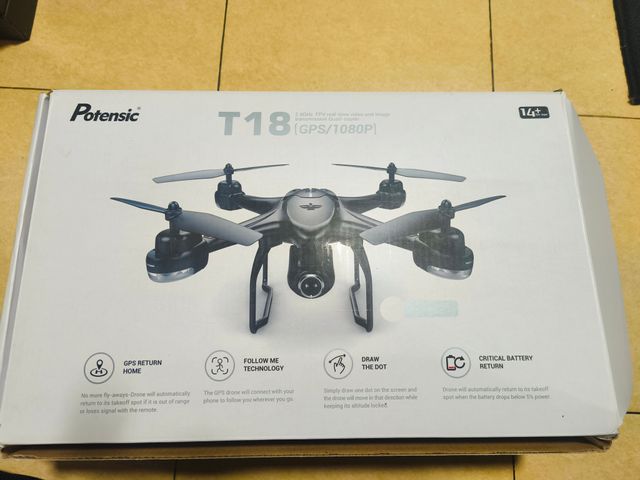 Dron Potensic T18 Negro y Plateado
