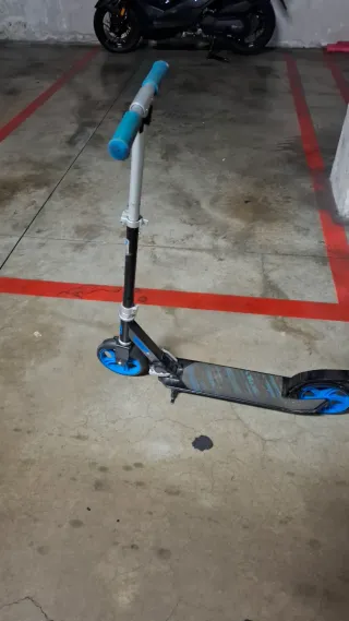 Patinete Oxelo plegable azul