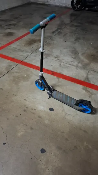 Patinete Oxelo plegable azul