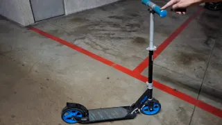 Patinete Oxelo plegable azul