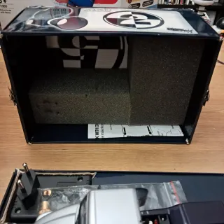 Camión Fly Slot SISU con Cámara