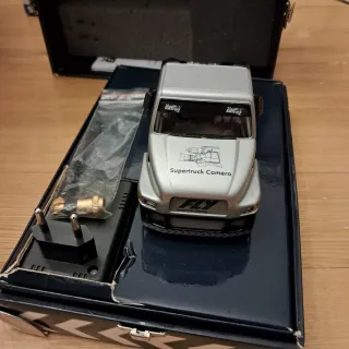 Camión Fly Slot SISU con Cámara