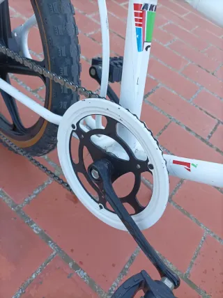 Bicicleta GAC Akimoto AKM4 BMX