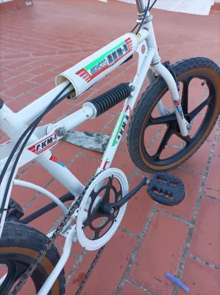Bicicleta GAC Akimoto AKM4 BMX