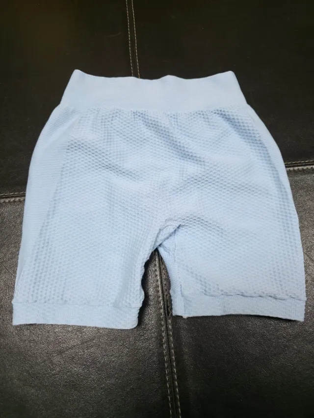 Leggings cortos azules texturizados