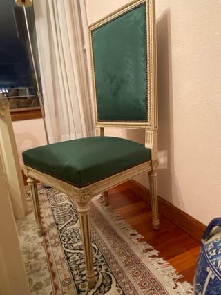 Mesa Comedor Lacada Blanca de Cristal y 6 sillas