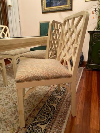 Mesa Comedor Lacada Blanca de Cristal y 6 sillas