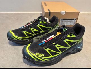 Zapatillas Salomon Negras y Verdes