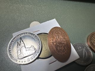 Lote de monedas y fichas antiguas