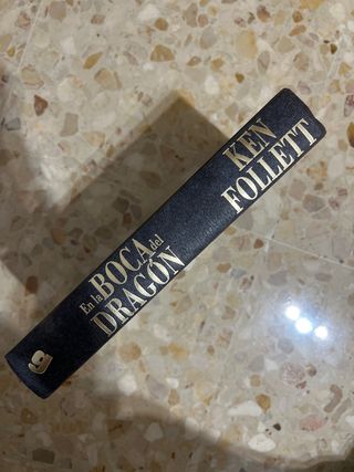 En la boca del dragón