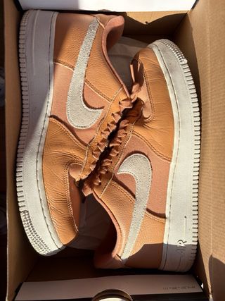 Nike Air Force 1 '07 LX - Talla 42